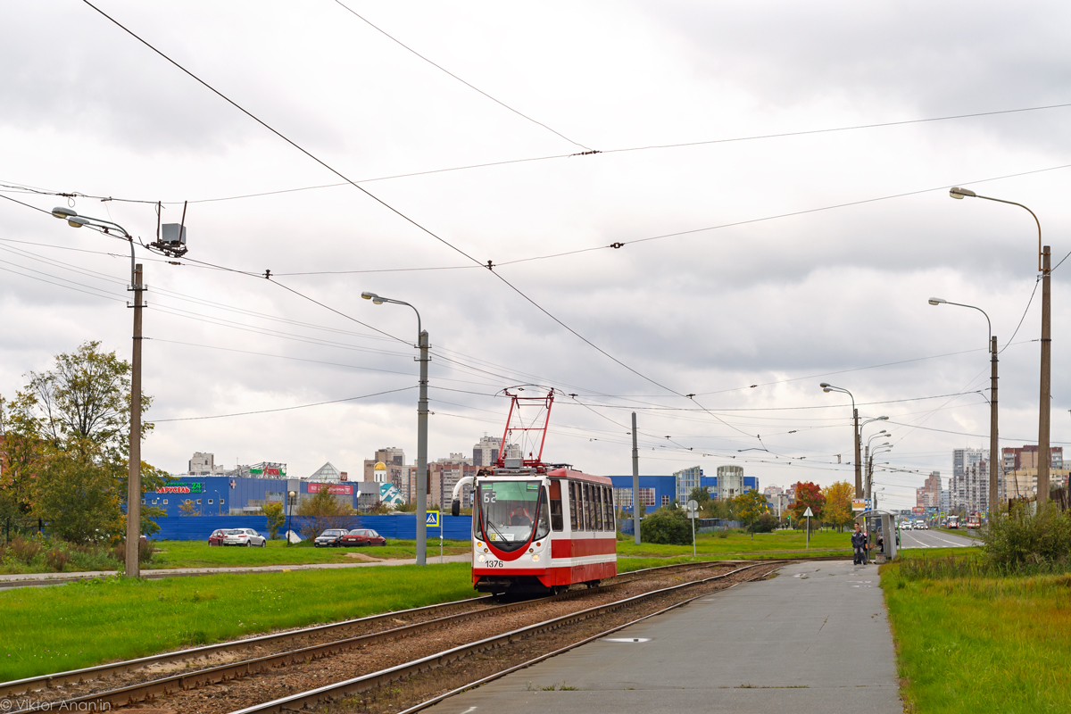 Sankt Peterburgas, 71-134A (LM-99AVN) nr. 1376