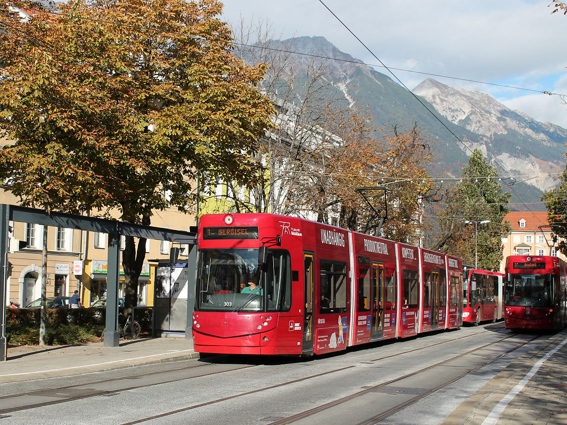 Инсбрук, Bombardier Flexity Outlook № 303