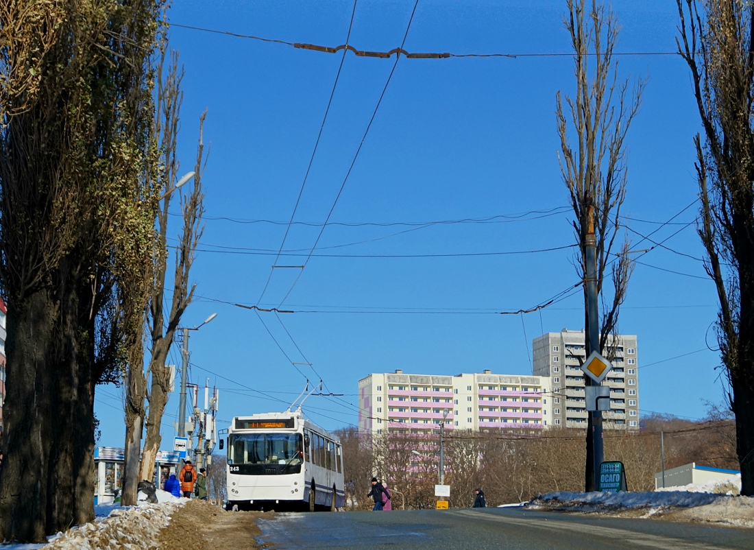 Владивосток, ЗиУ-682Г-016.02 № 243