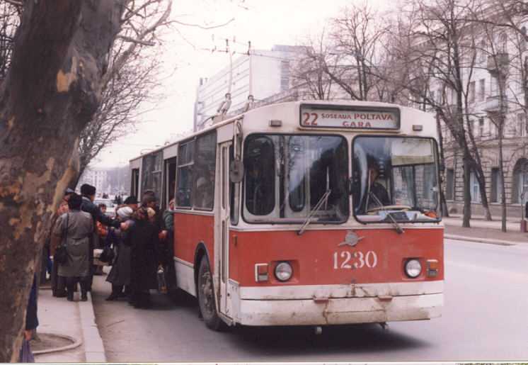 Кишинёв, ЗиУ-682В-012 [В0А] № 1230; Кишинёв — Исторические фотографии