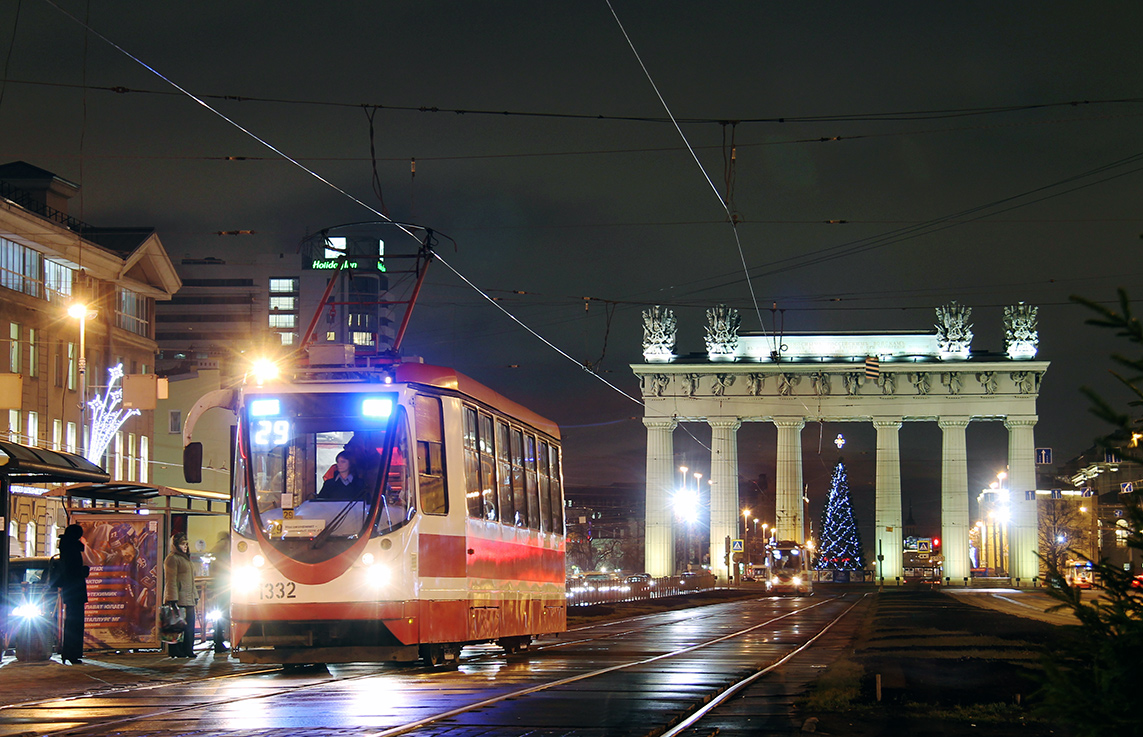 Sankt Petersburg, 71-134A (LM-99AVN) Nr 1332