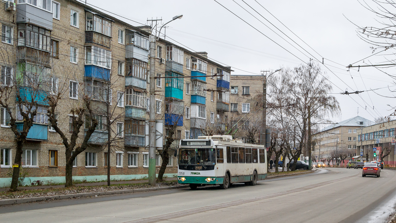 Penza, ZiU-682G-016.02 Nr 2058