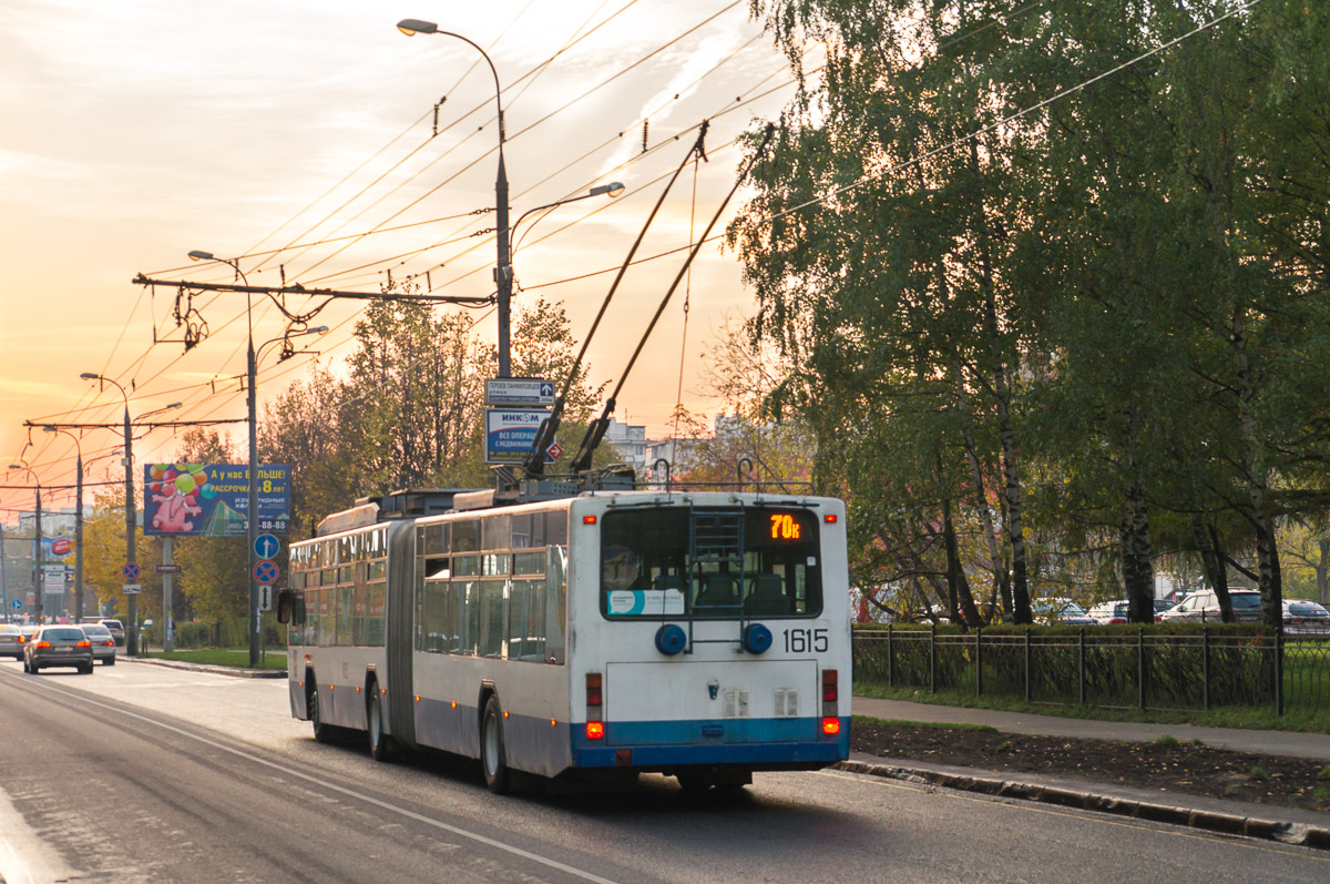Москва, ВМЗ-62151 «Премьер» № 1615