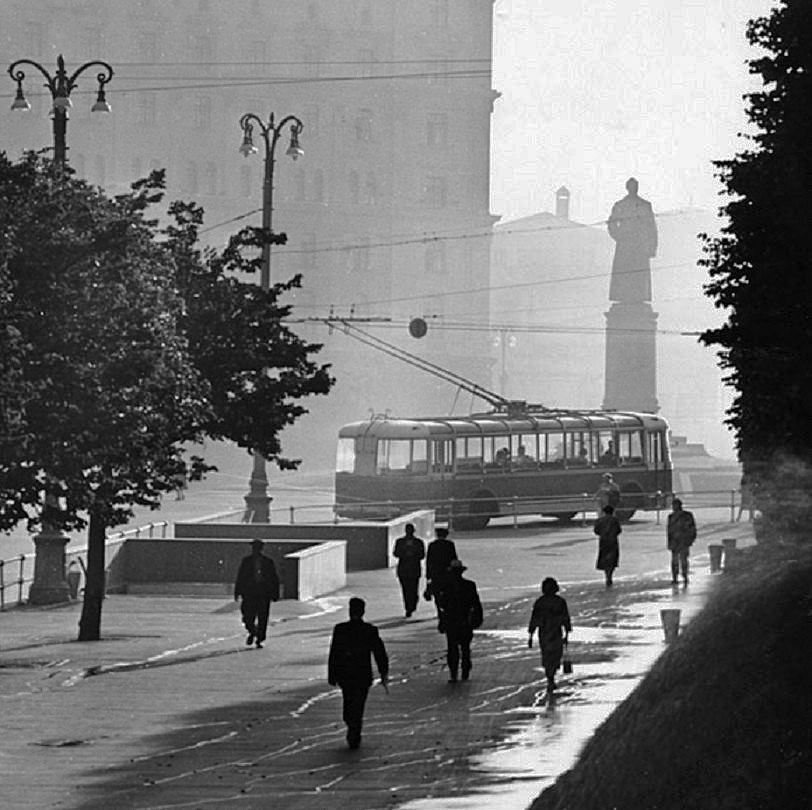 Москва — Исторические фотографии — Трамвай и Троллейбус (1946-1991); Москва — Троллейбусные линии: ЦАО