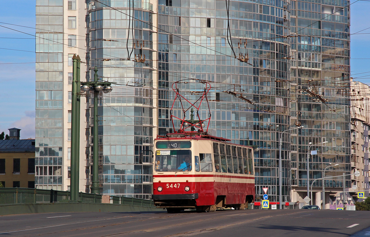 Saint-Petersburg, LM-68M Br. 5447