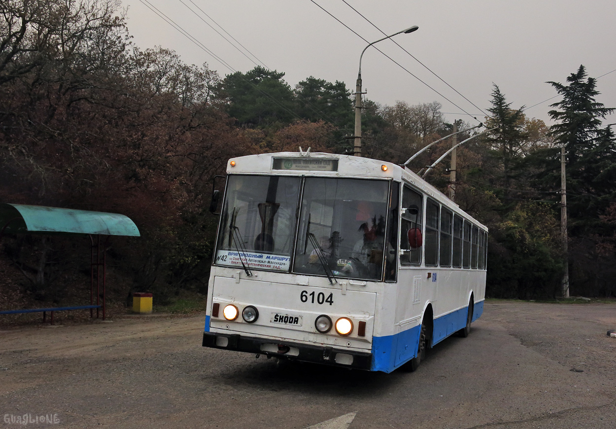 Troleibuzul din Crimeea, Škoda 14Tr89/6 Nr. 6104