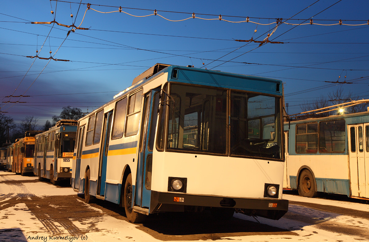 Dnipro, YMZ T1R (Т2P) N°. 1037