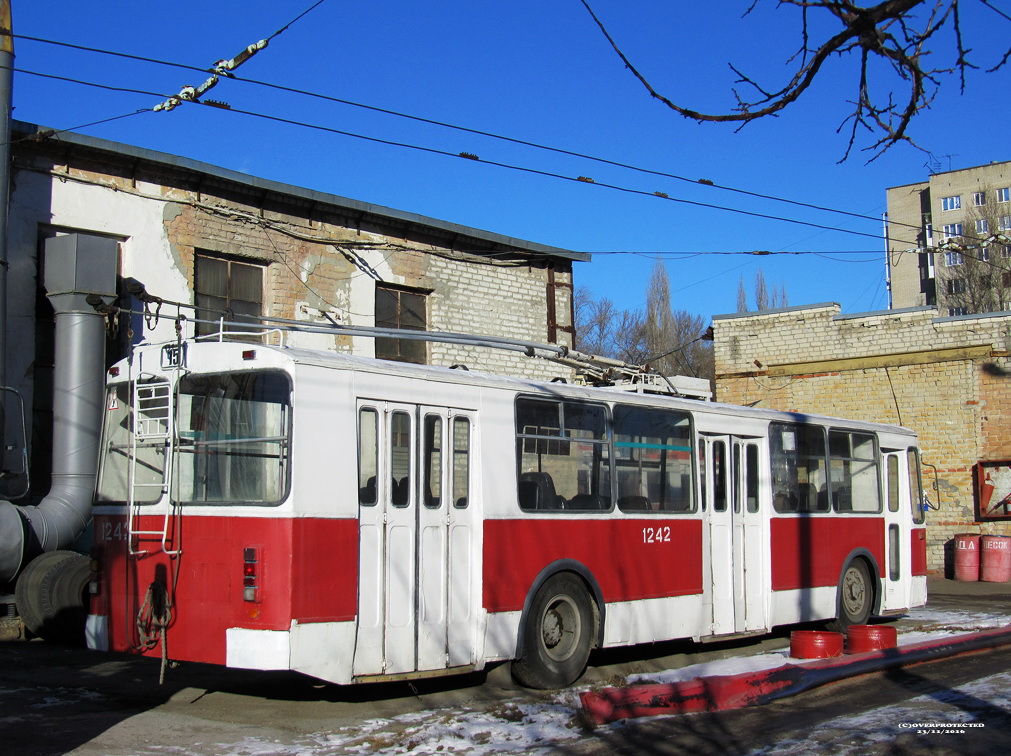 Саратов, ЗиУ-682Г-012 [Г0А] № 1242