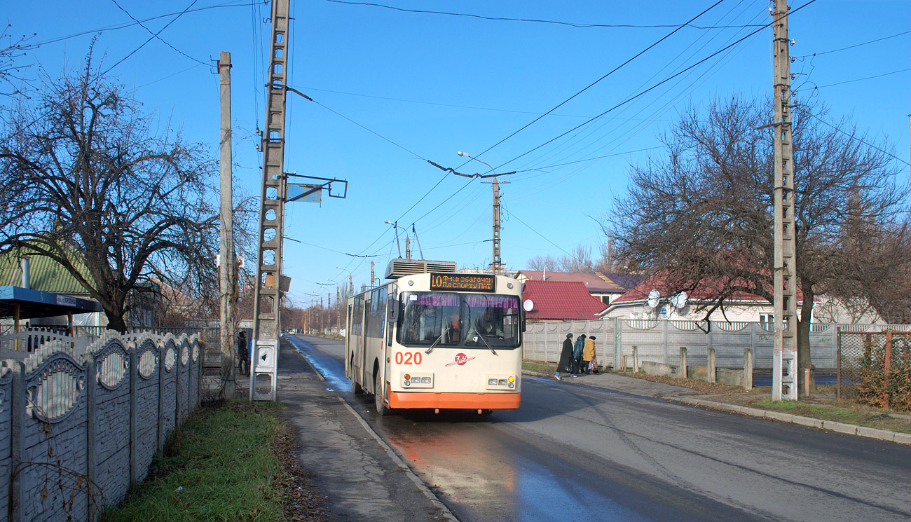 Кривой Рог, ЗиУ-683* (укороченный) № 020