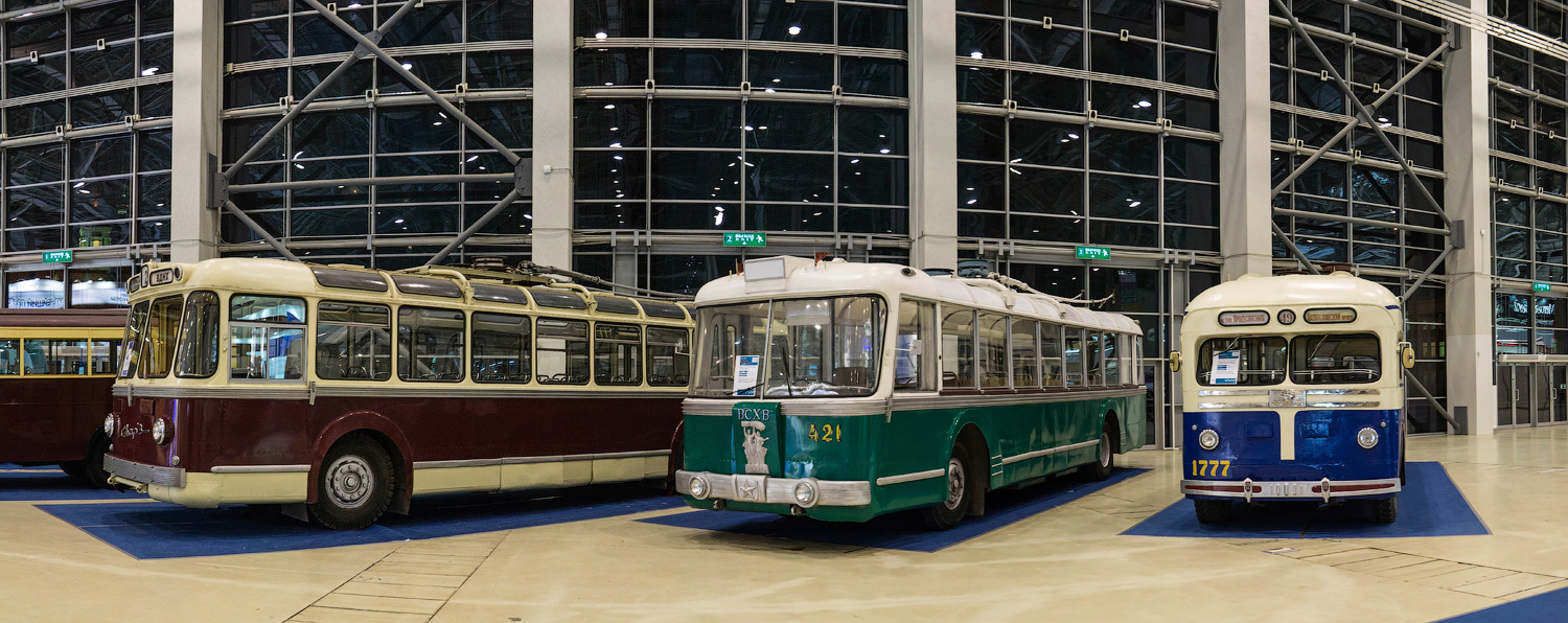 Moszkva, SVARZ TBES — 421; Moszkva, MTB-82D — 1777; Moszkva — ExpoCityTrans — 2016 Moszkva, SVARZ TBES — 421; Moszkva, MTB-82D — 1777; Moszkva — ExpoCityTrans — 2016