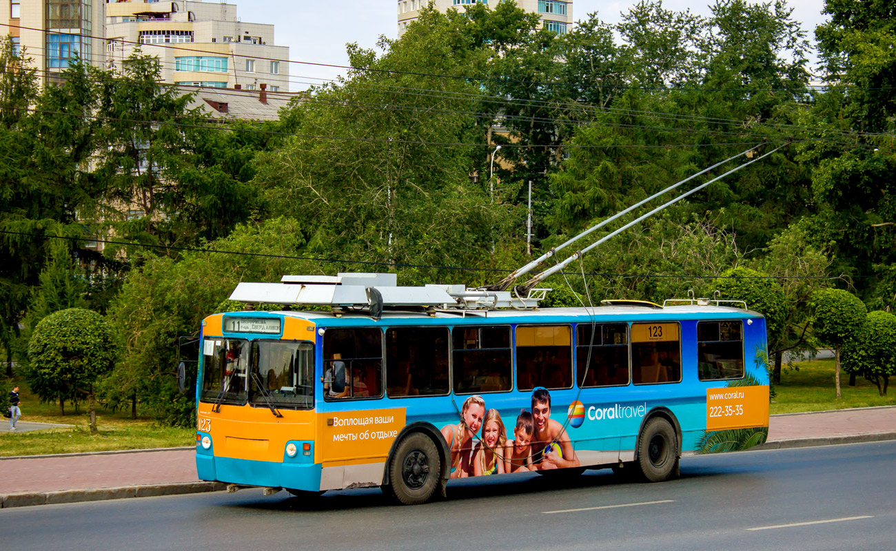 Екатеринбург, ЗиУ-682 КР Иваново № 123