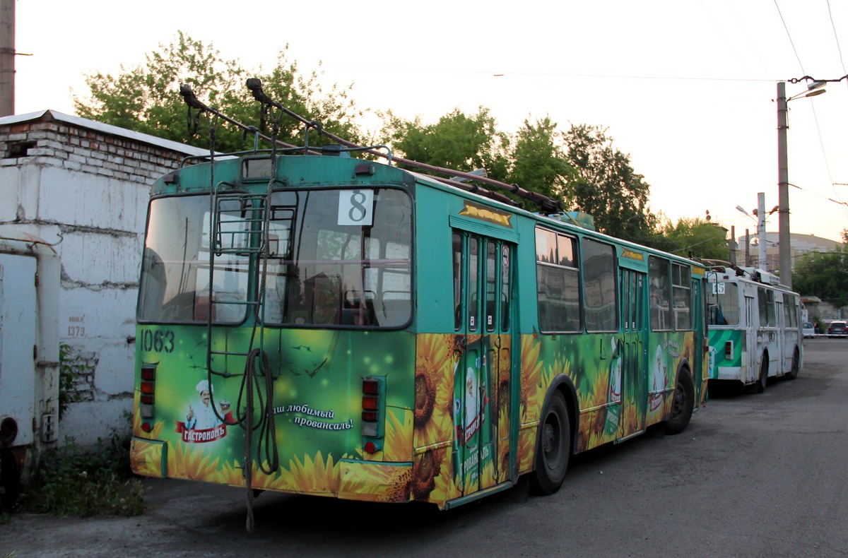 Красноярск, ЗиУ-682Г-016 (018) № 1063