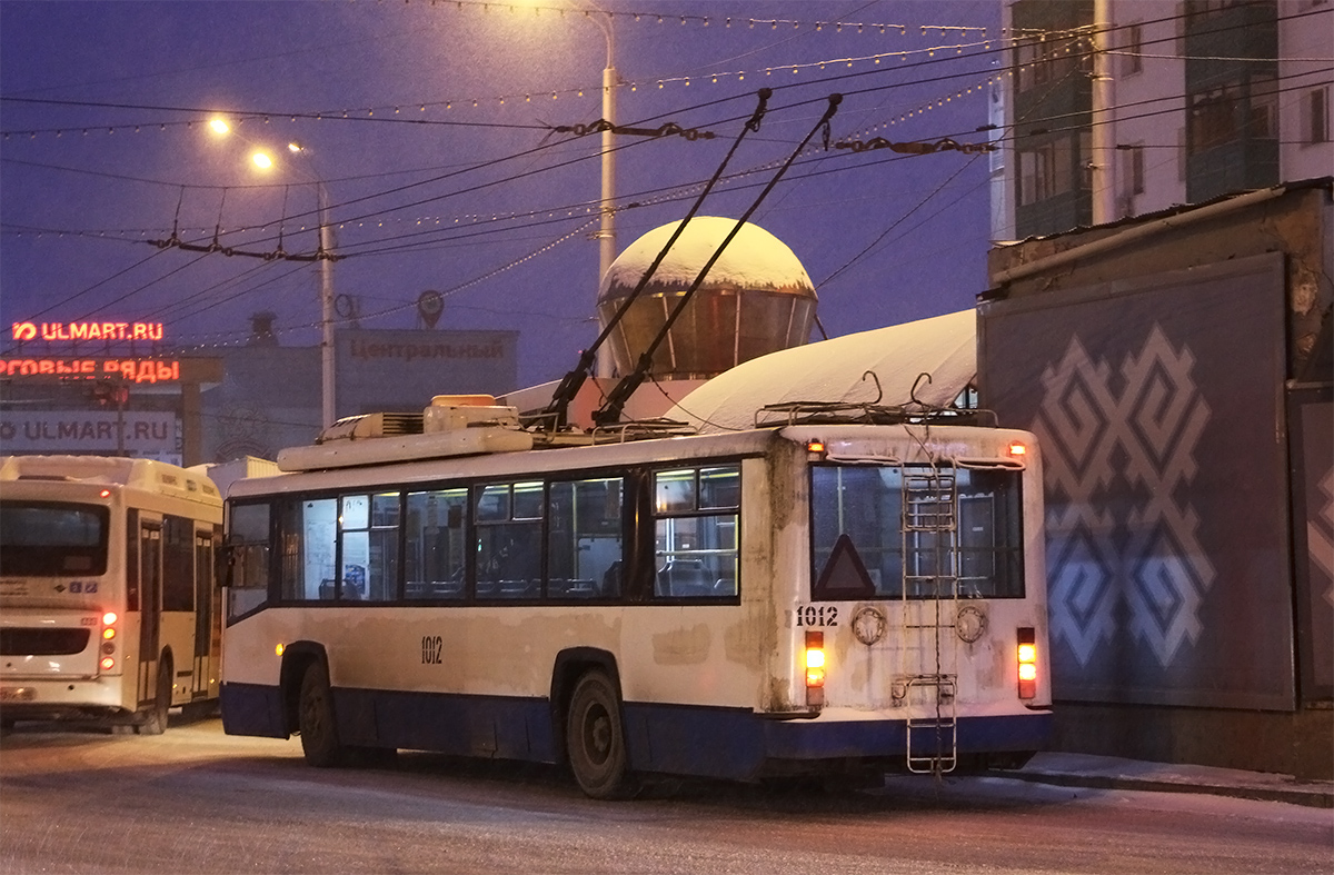 Уфа, БТЗ-52767Р № 1012