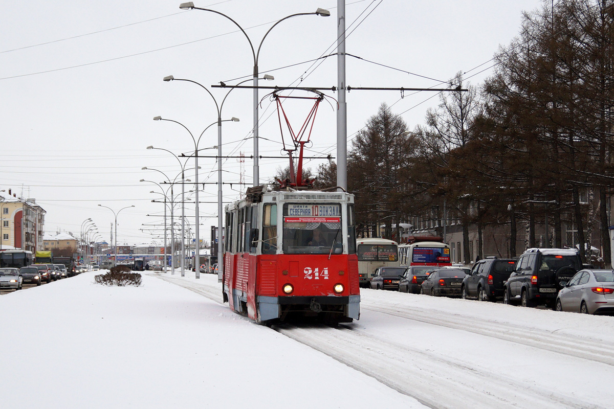 Kemerovo, 71-605 (KTM-5M3) č. 214