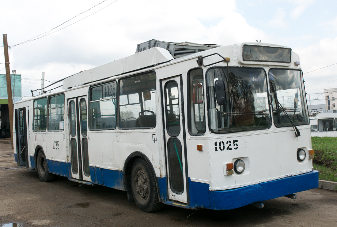 Уфа, БТЗ-5276-01 № 1025