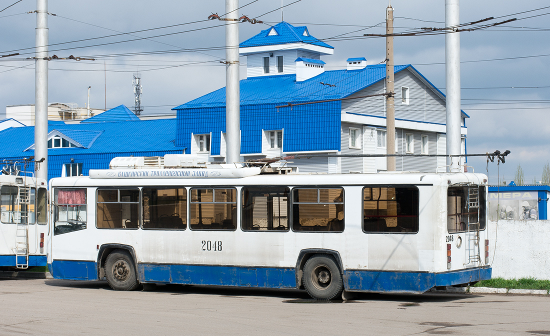 Уфа, БТЗ-52761Р № 2048