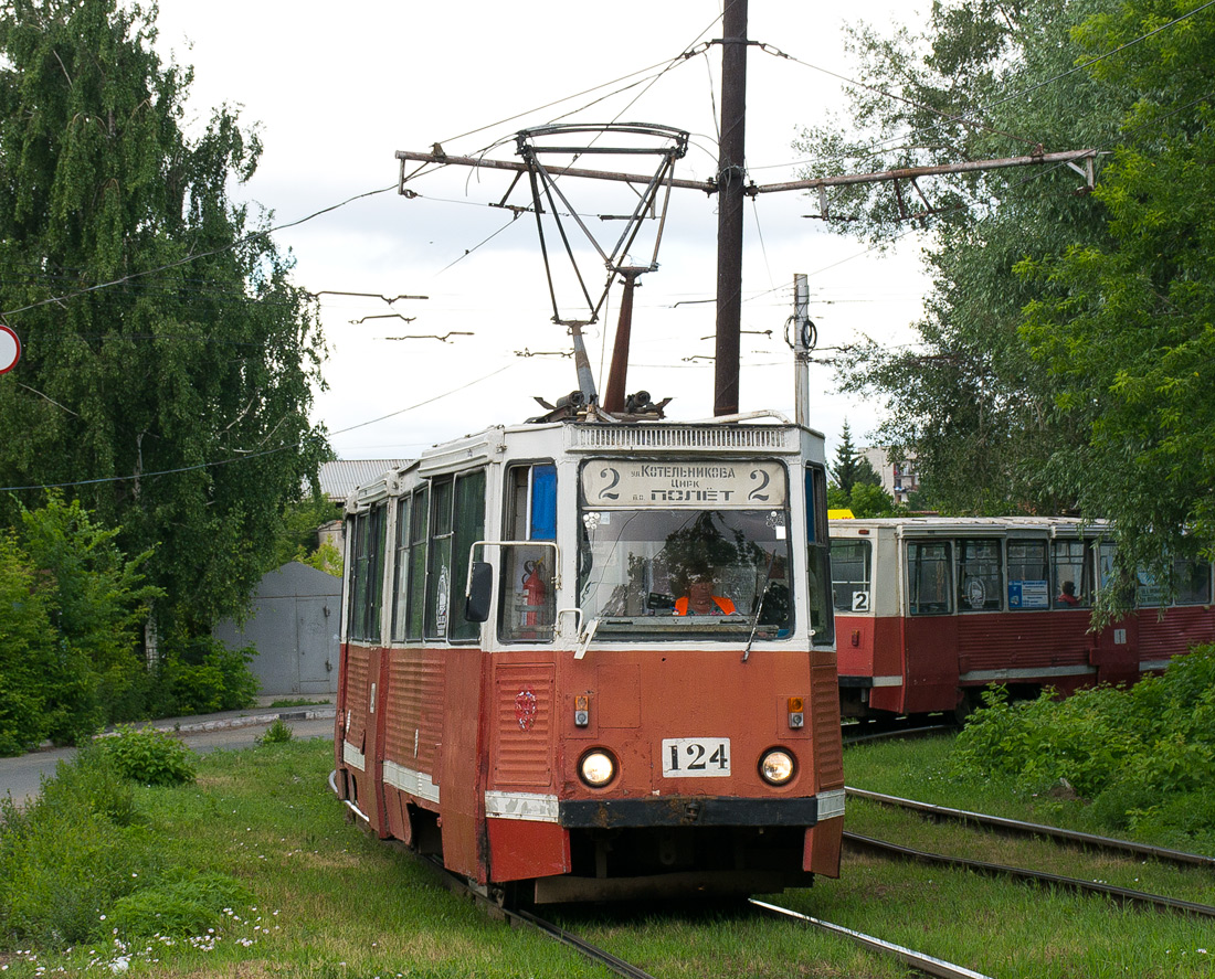 Омск, 71-605 (КТМ-5М3) № 124 Омск, 71-605 (КТМ-5М3) № 124