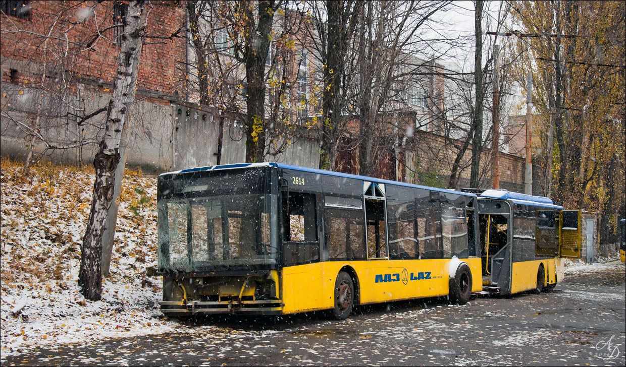 Киев, ЛАЗ E301D1 № 2614