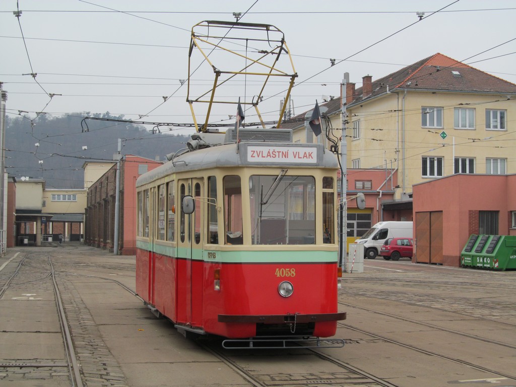 Брно, SBEPD 4MT4 № 4058 Брно, SBEPD 4MT4 № 4058