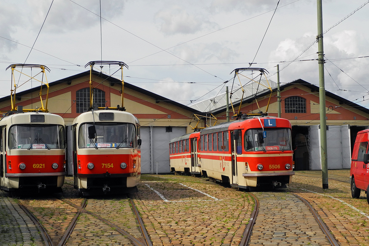 Прага, Tatra T3SUCS № 7154; Прага, Tatra T3 № 5506 Прага, Tatra T3SUCS № 7154; Прага, Tatra T3 № 5506