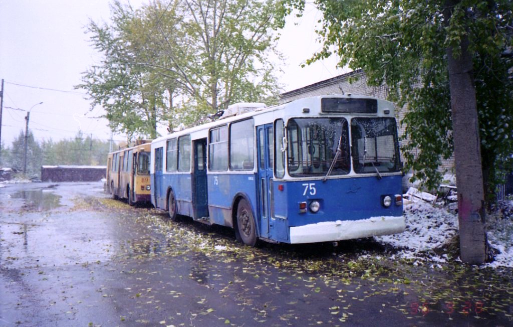 Березники, ЗиУ-682В [В00] № 75