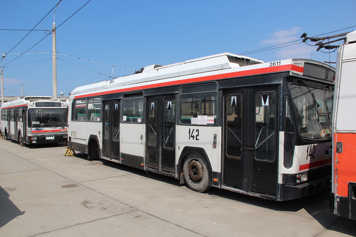 Пьятра-Нямц, Berliet ER100 № 142