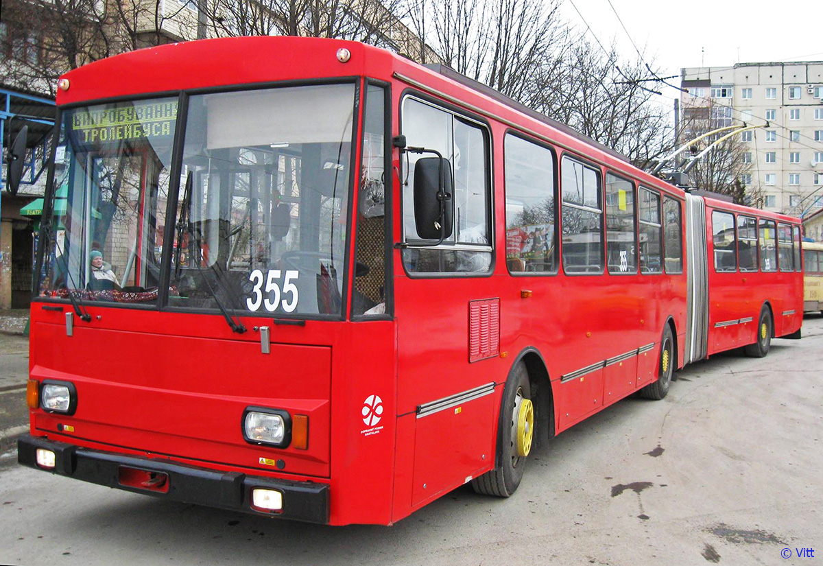 Черновцы, Škoda 15Tr07/6 № 355