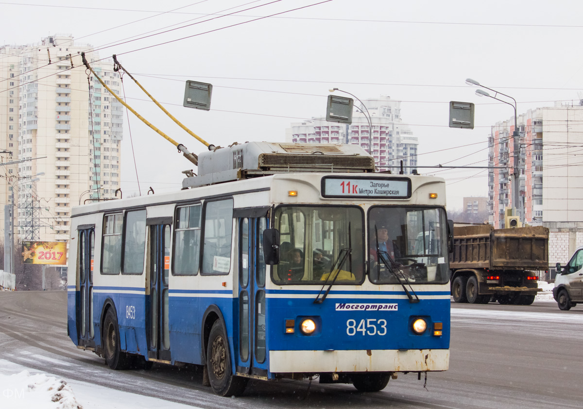 Москва, ЗиУ-682ГМ1 (с широкой передней дверью) № 8453