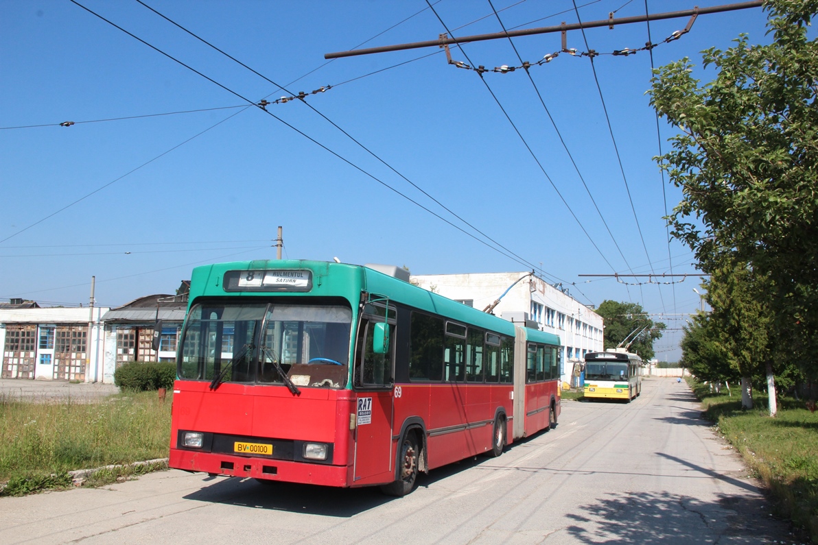 Брашов, Volvo/R&J/BBC-SAAS B10M-55 № 69