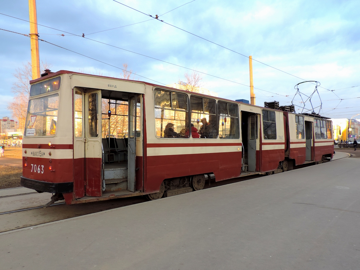 Szentpétervár, LVS-86K — 7063