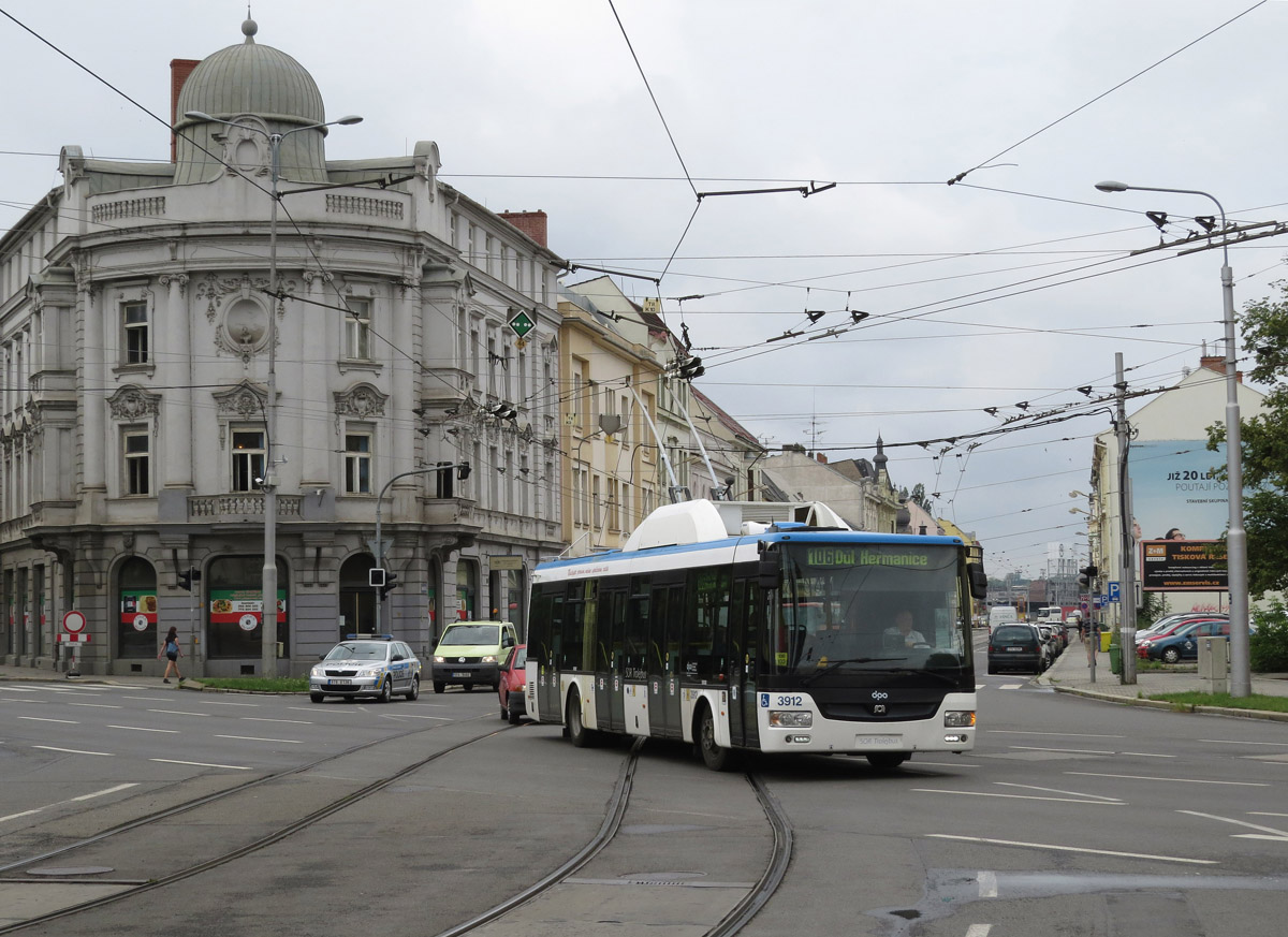 Острава, SOR TNB 12 № 3912