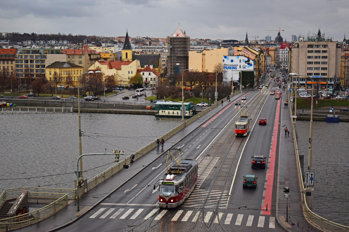 Прага, Tatra T3R.PLF № 8252