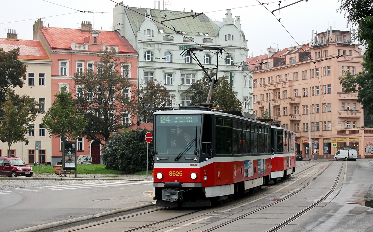 Прага, Tatra T6A5 № 8625