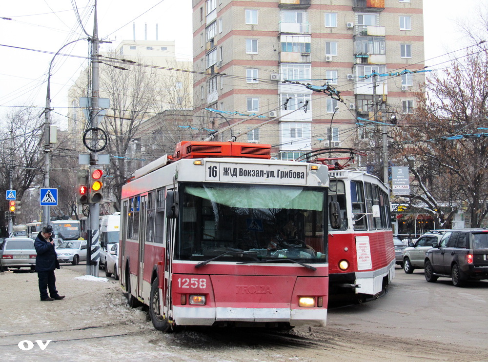 Саратов, Тролза-5275.05 «Оптима» № 1258