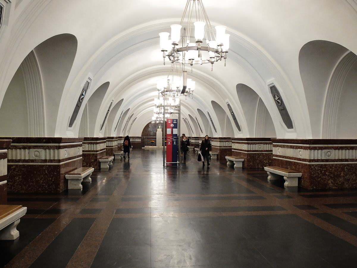 Москва — Метрополитен — [1] Сокольническая линия