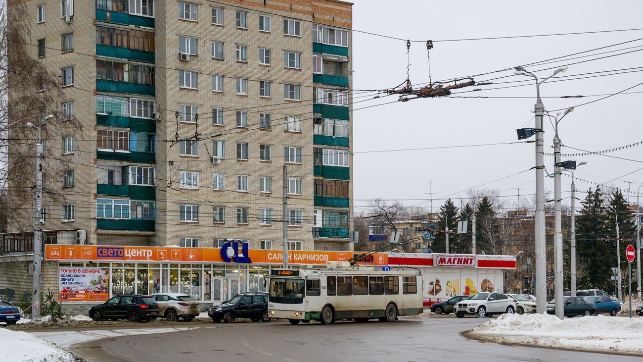 Пенза, ЗиУ-682Г-016.02 № 2040