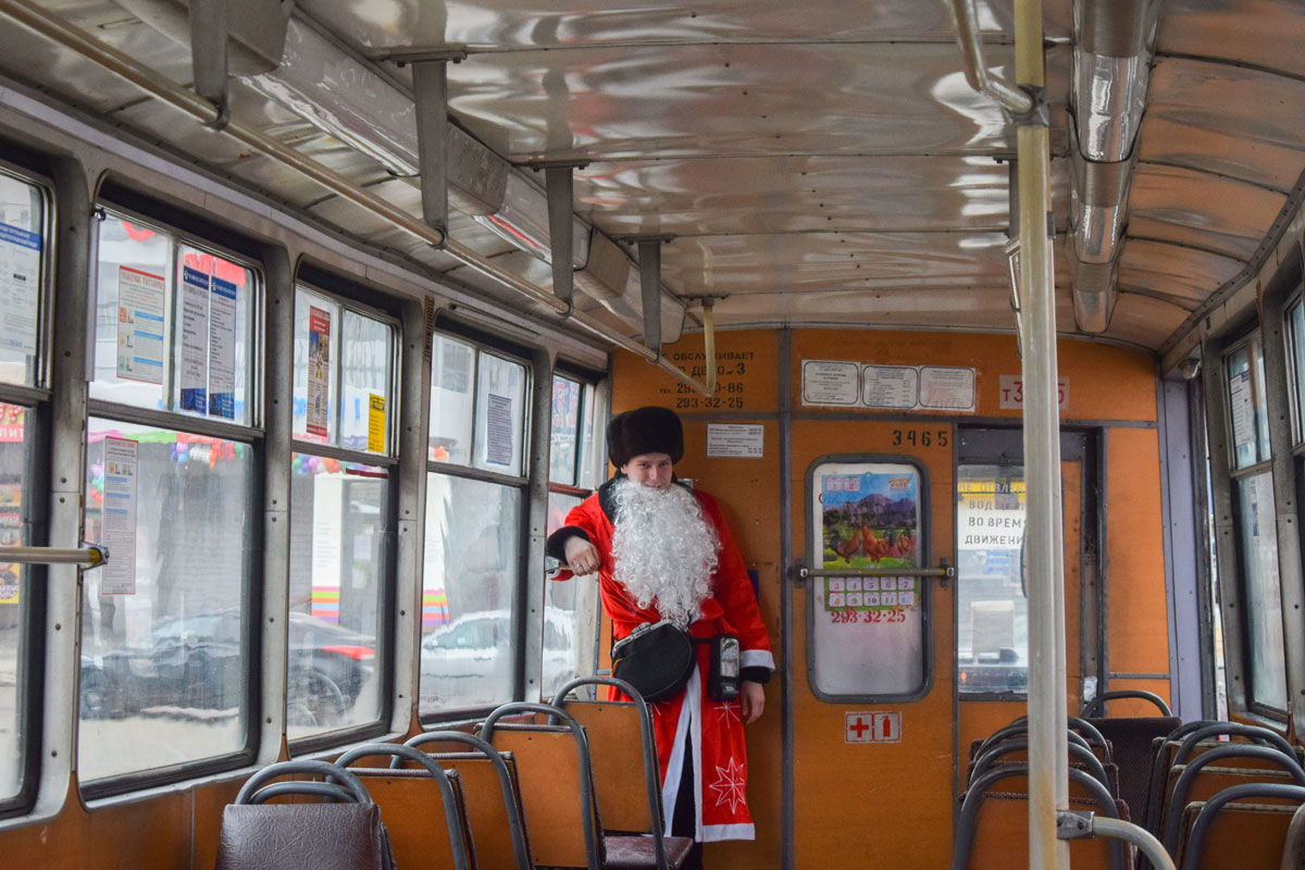 Nizhny Novgorod, 71-605A № 3465; Electric transport employees; Nizhny Novgorod — Miscellaneous photos