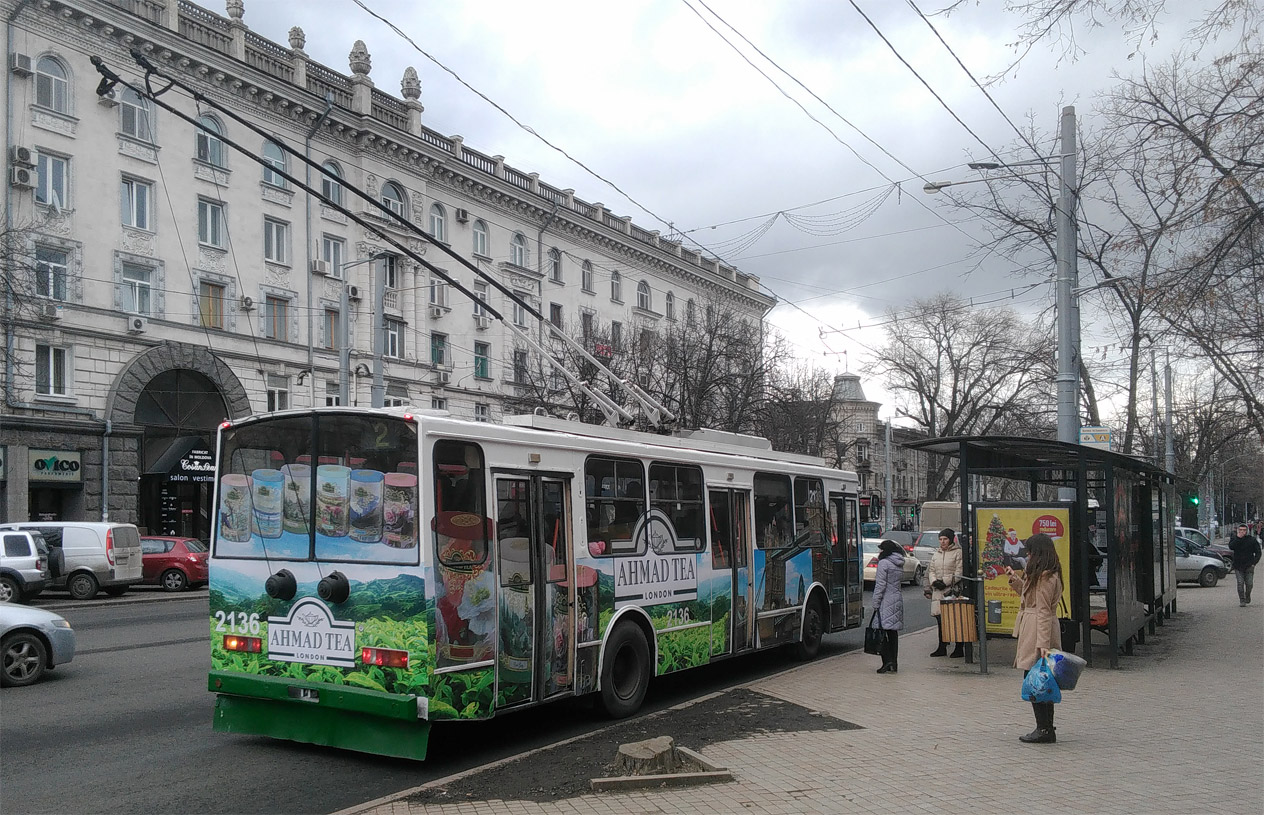 Кишинёв, Škoda 14Tr13/6M № 2136