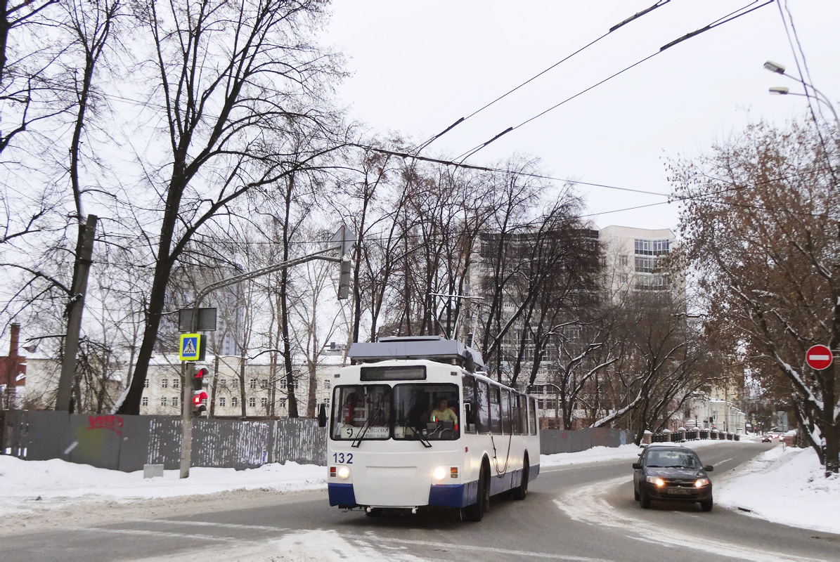 Екатеринбург, ЗиУ-682 КР Иваново № 132