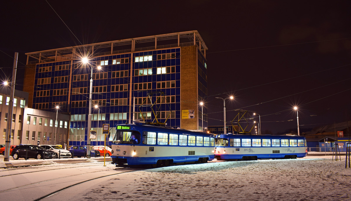Острава, Tatra T3SUCS № 987; Острава, Tatra T3SUCS № 963