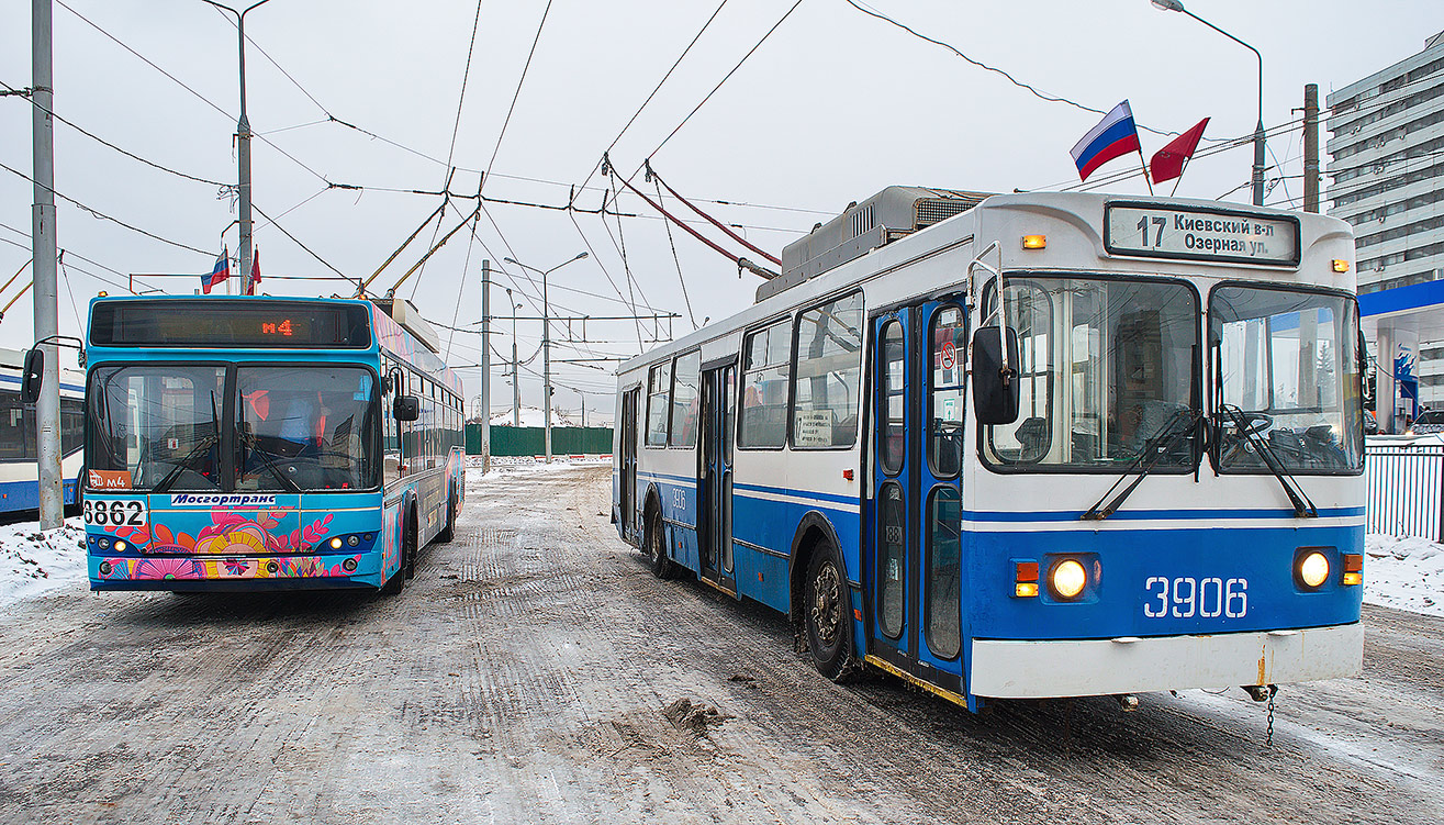 Москва, СВАРЗ-МАЗ-6235.00 № 8862; Москва, ЗиУ-682ГМ1 (с широкой передней дверью) № 3906