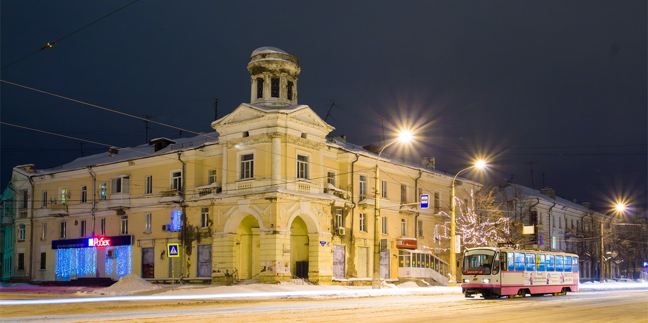 Nizhniy Tagil, 71-403 № 75