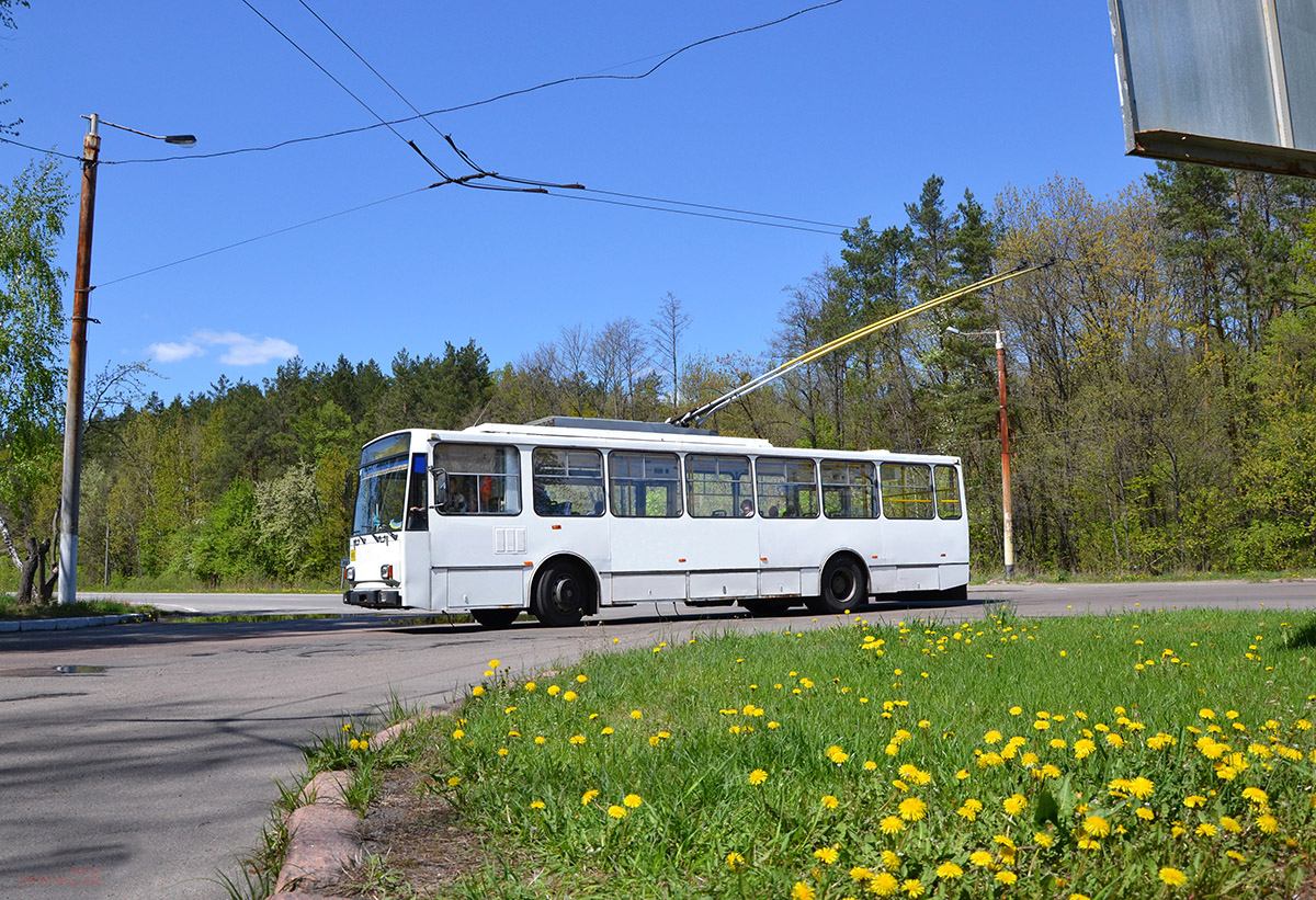 Житомир, Škoda 14Tr17/6M № 083