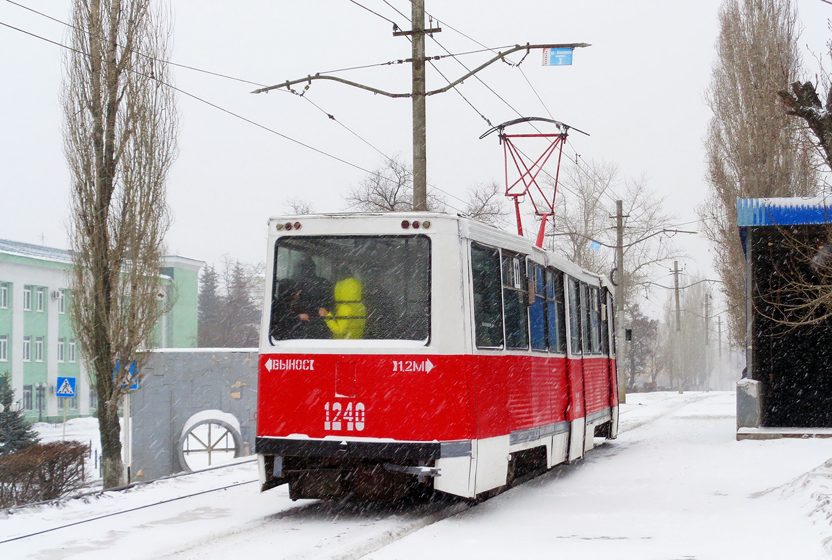 Saratov, 71-605 (KTM-5M3) Nr. 1240
