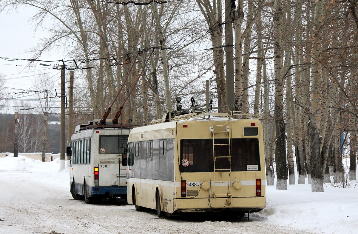 Томск, БКМ 321 № 388