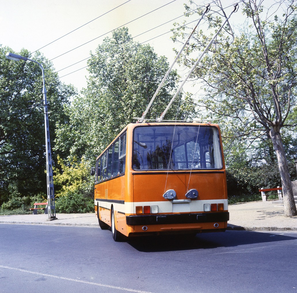 Будапешт, Ikarus 260.T2 № б/н