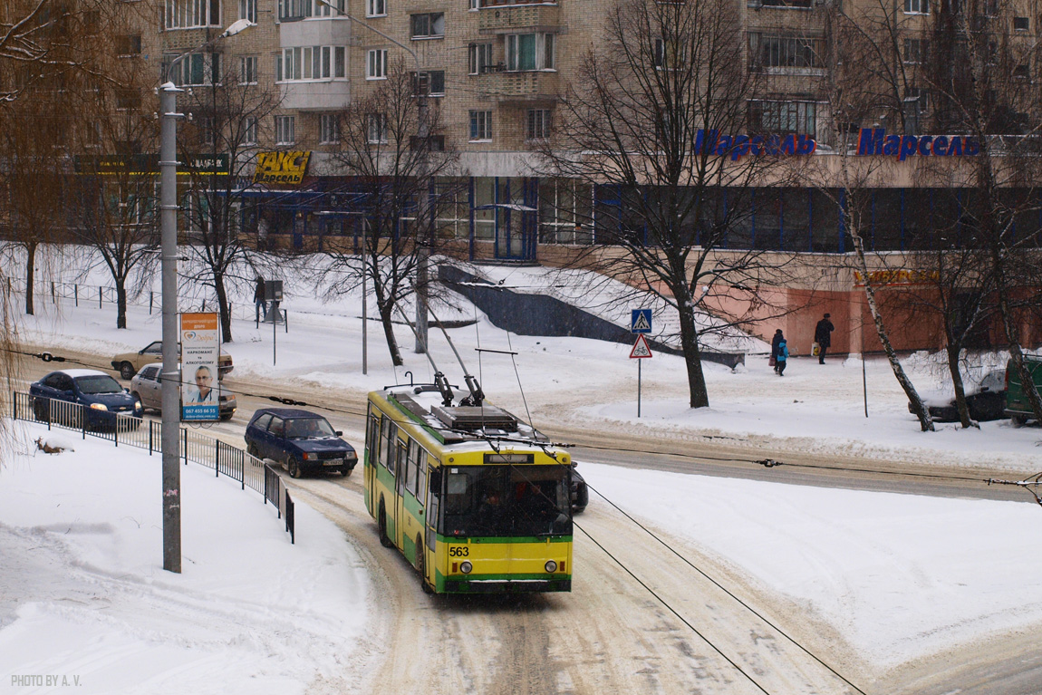 Львов, Škoda 14Tr89/6 № 563
