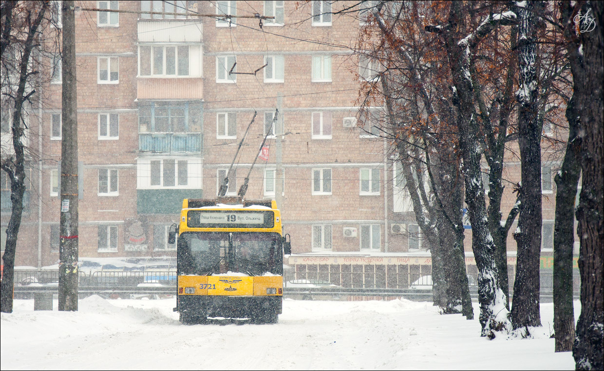 Киев, МАЗ-ЭТОН Т103 № 3721