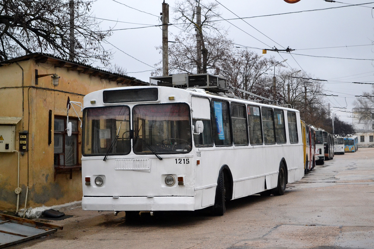 Севастополь, ЗиУ-682Г [Г00] № 1215