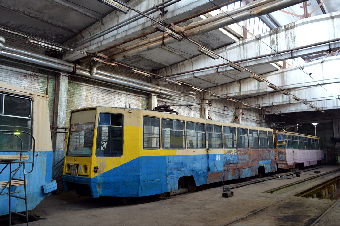 Владивосток, 71-608К № 304